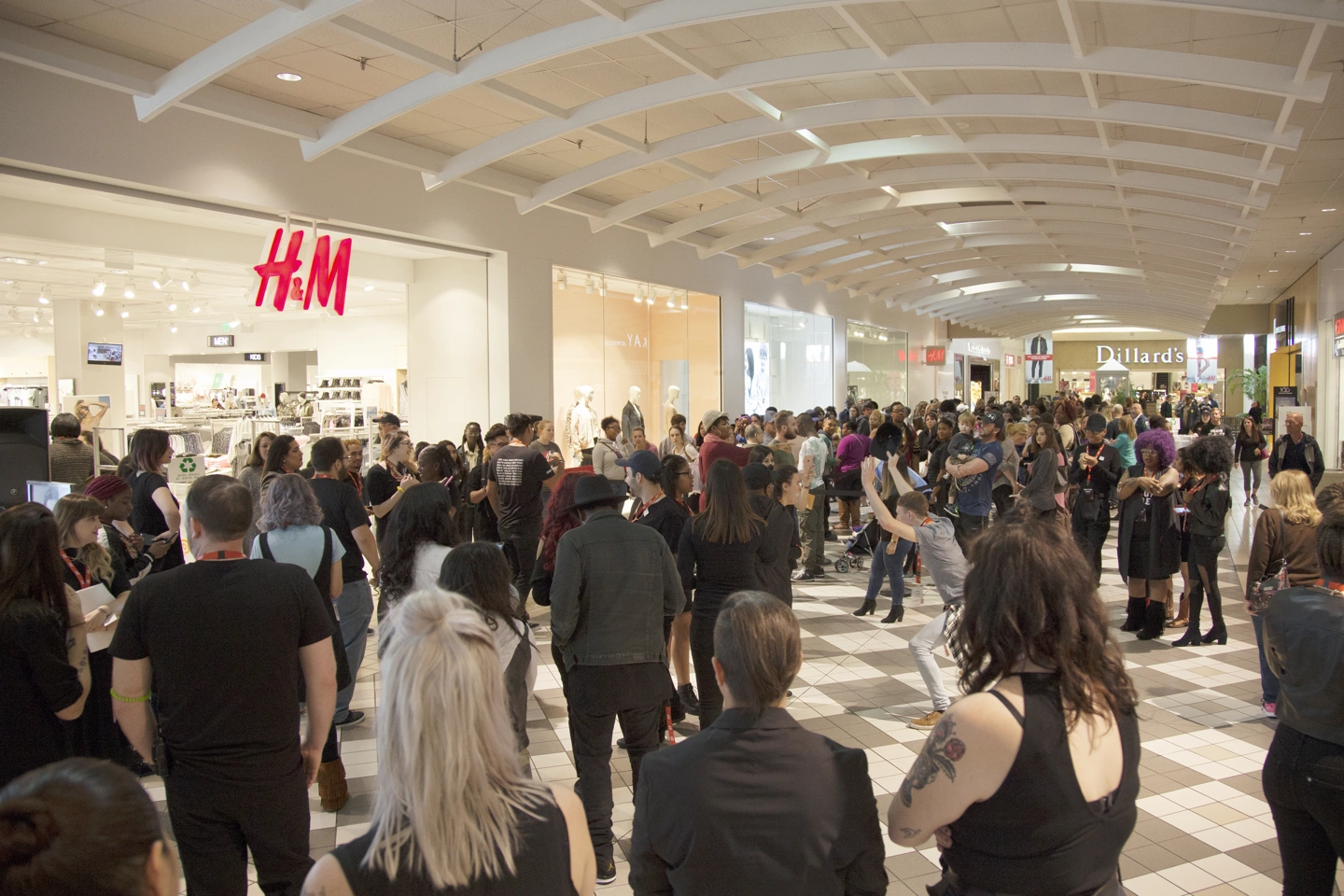 H&m shop southlands mall