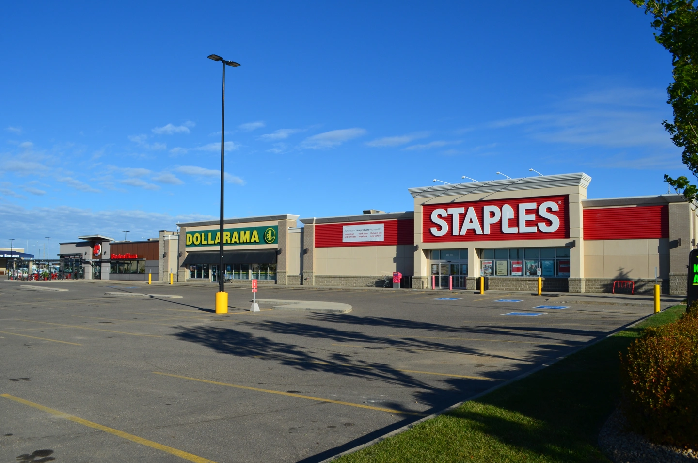 Saskatoon West Retail Centre | 225 Betts Avenue, Saskatoon, Saskatchewan,  S7M 1L2 | Retail | For Lease | gwlra