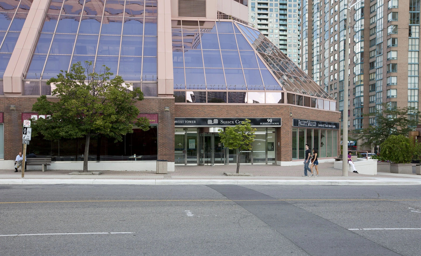 【R&B】Hasheem Il A Fallu Abestorm 180 PPD 2,300 Sq.Ft Smart WIFI Commercial